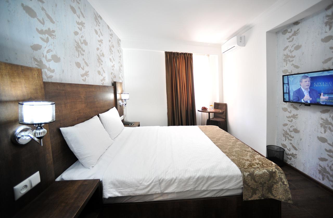 Rk City Hotel Тбілісі Екстер'єр фото